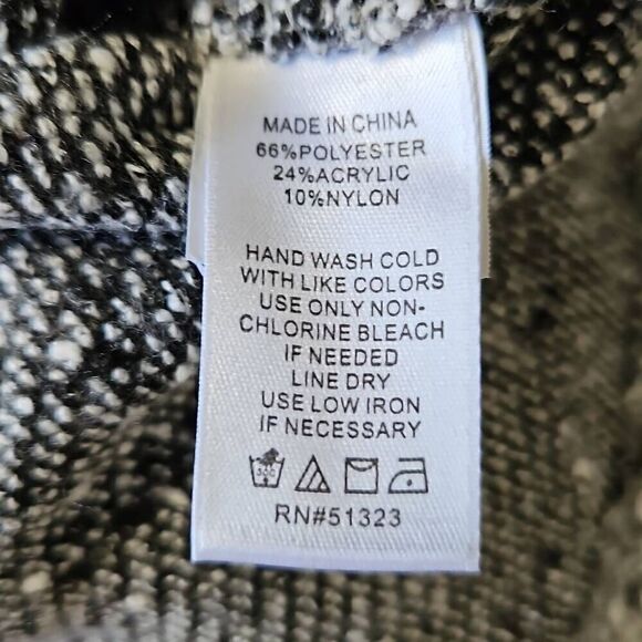 1. STATE Lavender Fields V-Neck Marled Surplice Top Ecru Grey Large - Picture 5 of 7